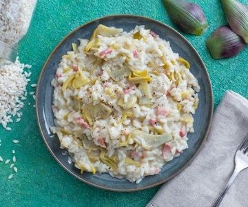 Risotto mit Artischocken und knusprigem Speck