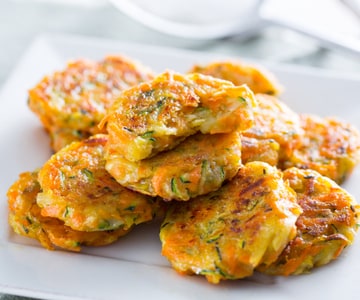 Knusprige Gemüsepuffer