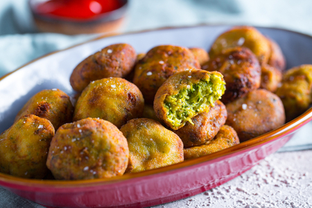 Zucchini-Frikadellen