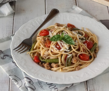 Pasta mit Friggitelli und Wurst