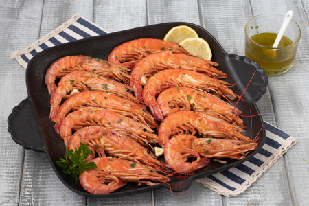 Gegrillte Garnelen