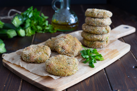 Zucchini-Speck-Kroketten