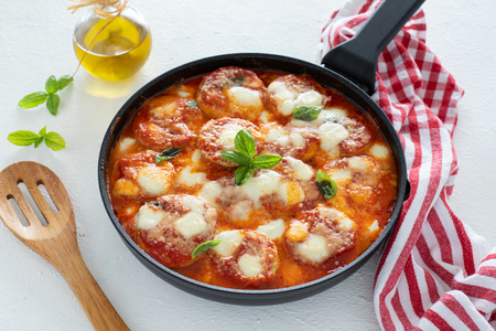 Zucchini nach Pizzaiola-Art