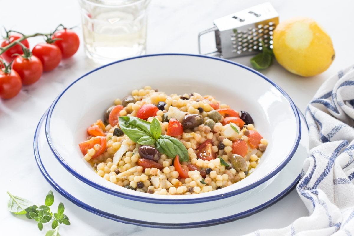 Fregola mit Kabeljau