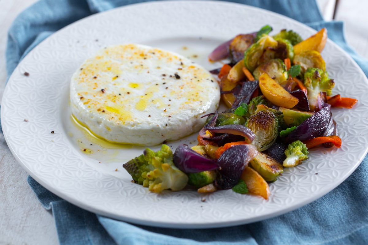 Primosale vom Grill mit saisonalem Gemüse