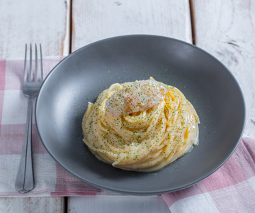 Spaghetti mit gerösteter Zitrone und Garnelen