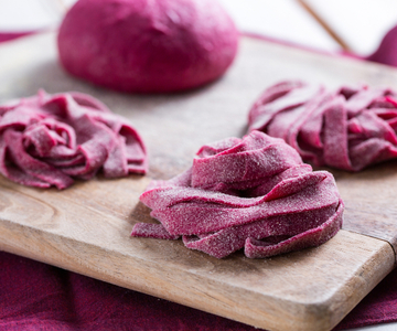 Frische Pasta mit Roter Bete