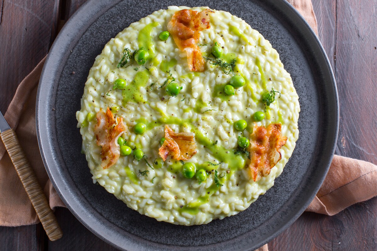 Risotto mit Erbsencreme und Guanciale