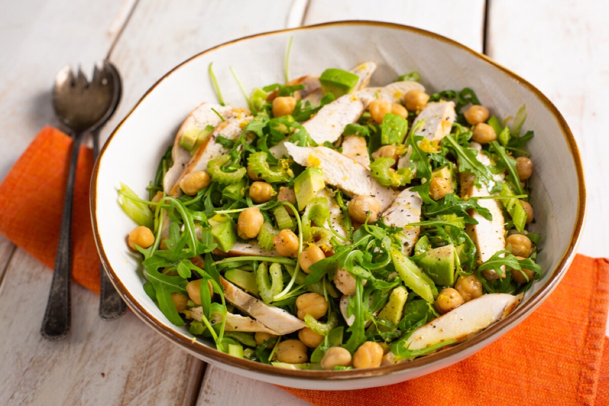 Hähnchen-Avocado-Salat