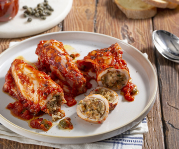 Gefüllte Tintenfische in der Pfanne