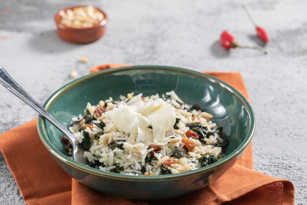 Winterlicher Reissalat mit Rübstiel und Ragusano