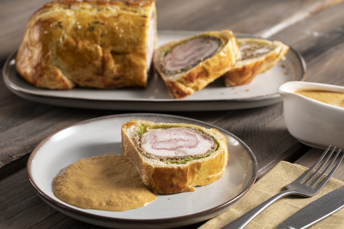 Wellington aus Rollbraten und Wirsing