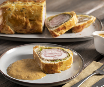 Wellington aus Rollbraten und Wirsing