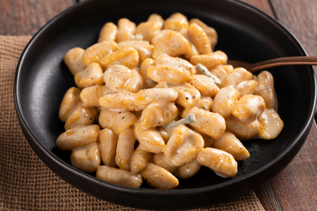 Kürbisgnocchi mit Gorgonzolasauce