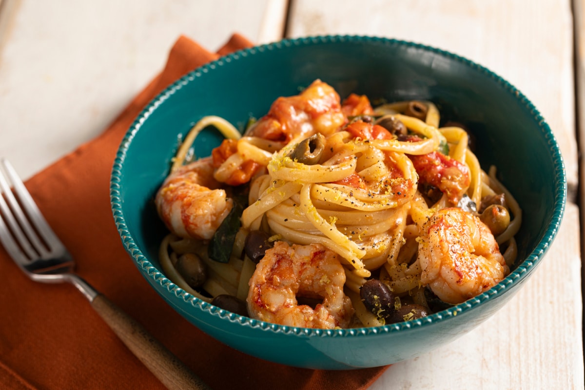 Linguine mit Garnelen, Kirschtomaten und Zitrone