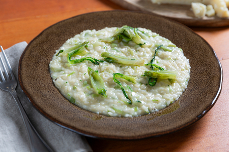 Risotto mit Pecorino und Puntarelle