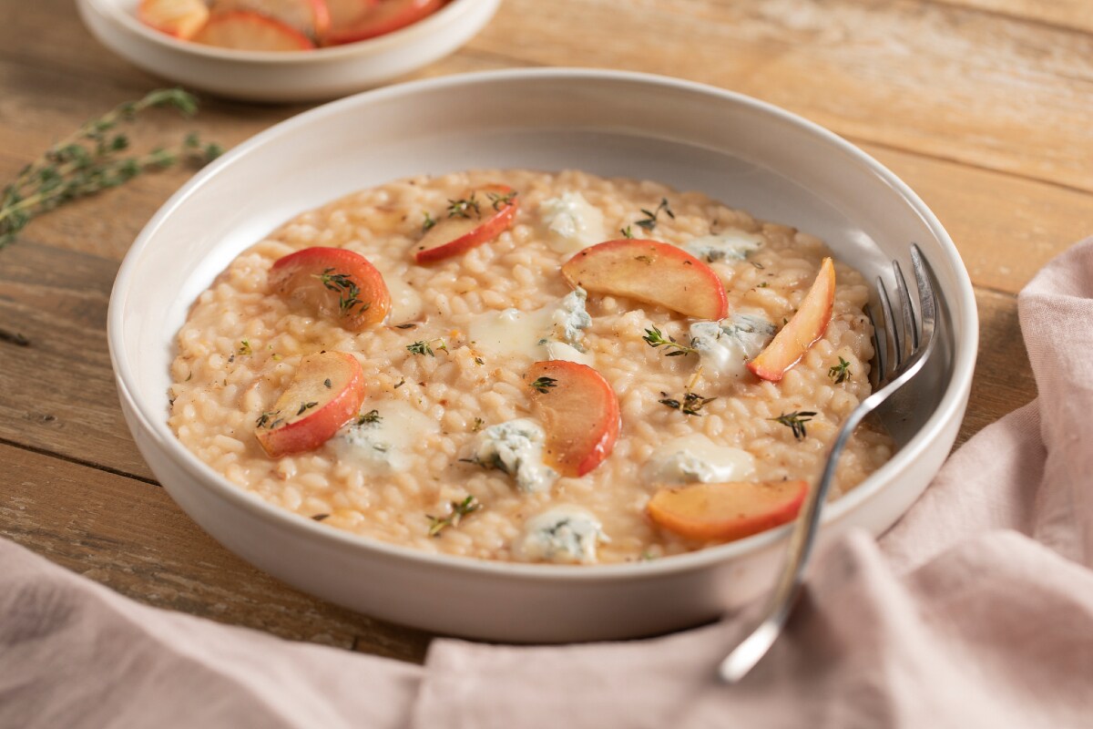 Risotto mit Äpfeln und Gorgonzola