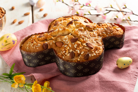 Veganer Colomba-Kuchen