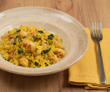 Couscous Zucchini und Garnelen