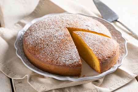 Kuchen mit Mascarpone im Teig