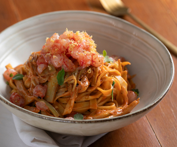 Fettuccine mit Artischocken und Garnelen