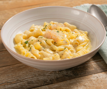 Nudeln mit Kartoffeln und Kaisergranat