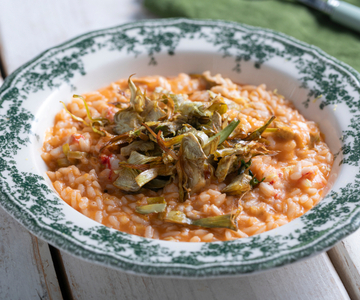 Risotto mit Garnelen, schnelle Bisque und frittierten Artischocken