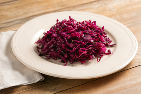 Rotkohl in der Pfanne