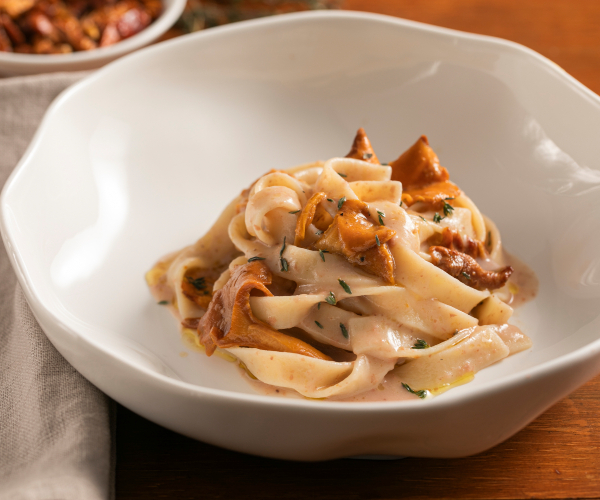 Pasta mit Bohnencreme und Pilzen