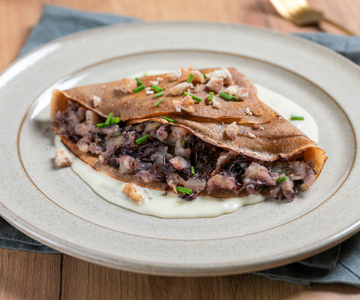 Kastanien-Crêpes mit Radicchio und Gorgonzola