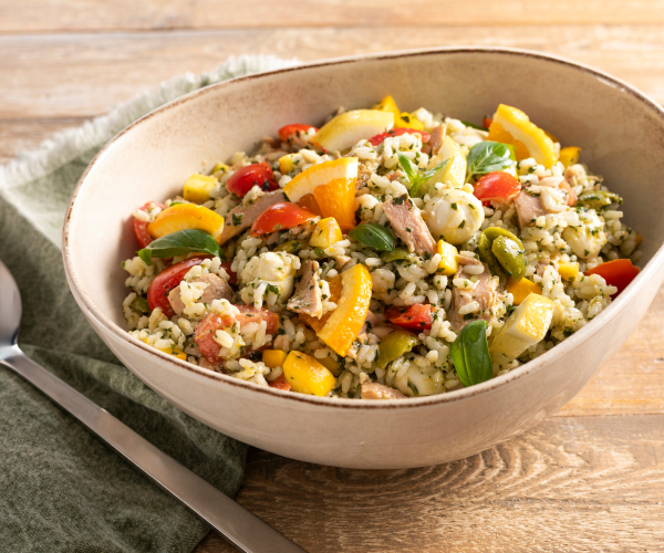 Reissalat mit Pesto und Zitrusfrüchten
