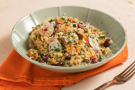Couscous mit Gemüse und Thunfisch