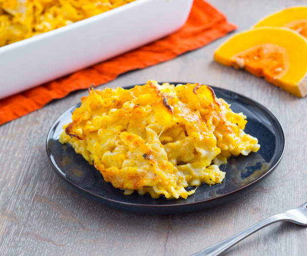 Ofenpasta mit Kürbis und Stracchino-Béchamel