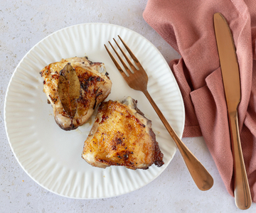 Hähnchenoberschenkel in der Pfanne