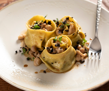 Gefüllte Pappardelle mit Kaninchenragout