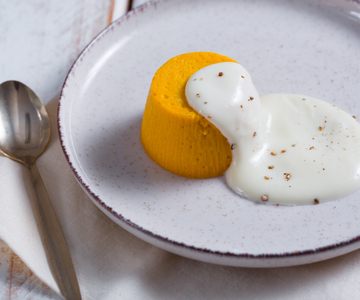 Kürbis-Flan mit Gorgonzola-Fondue