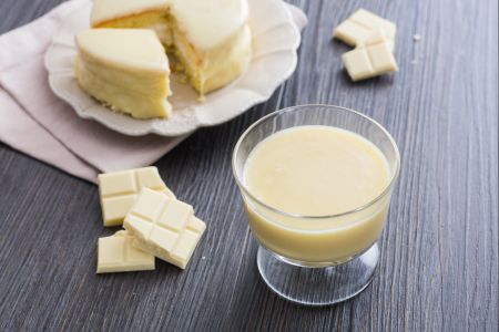 Weiße Schokoladenglasur