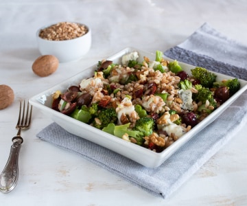 Dinkel- und Brokkolisalat