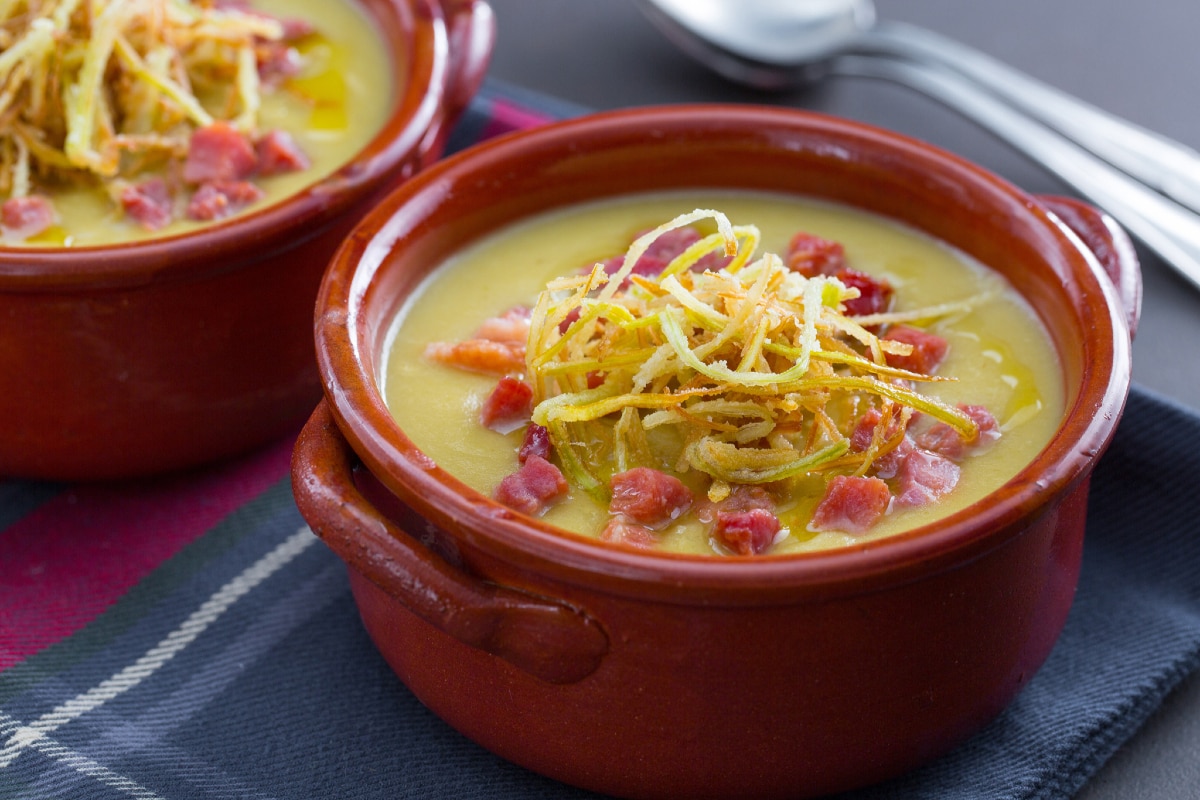 Lauch-Kartoffel-Creme mit Speck