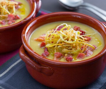 Lauch-Kartoffel-Creme mit Speck