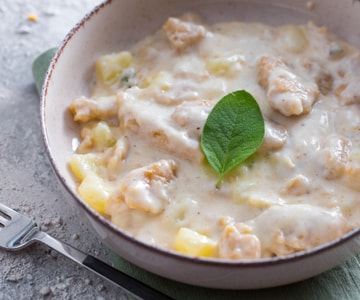 Weiße Pizzoccheri aus dem Valtellina