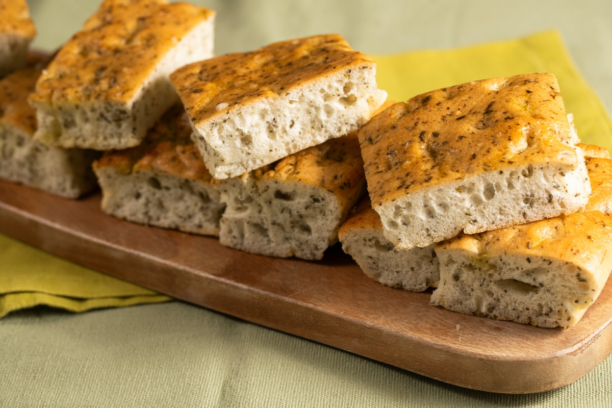 Glutenfreies Focaccia mit Kräutern