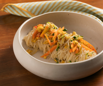 Reisnudeln mit Gemüse