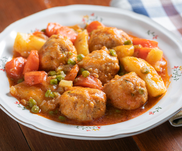 Hähnchenfleischbällchen in Sauce