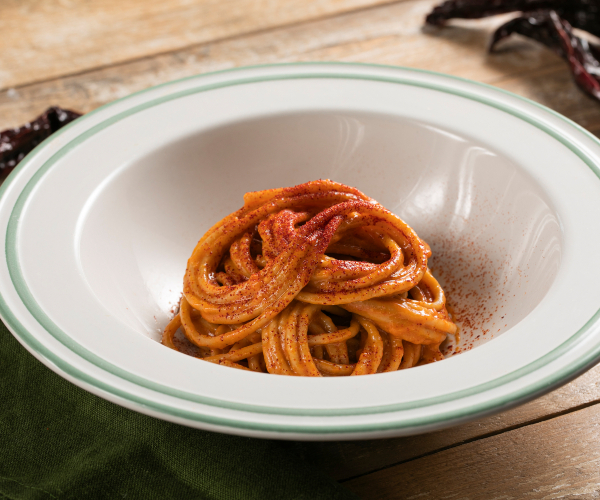 Spaghetti mit gemischten Paprika