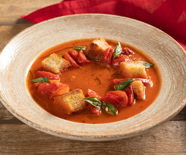 Gazpacho mit Tomatensauce
