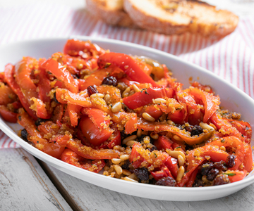 Überbackene Paprika in süß-saurer Sauce