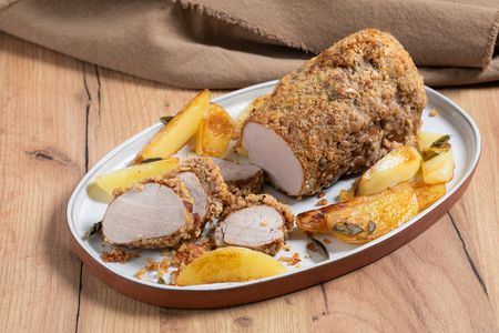 Schweinefilet mit Parmesankruste