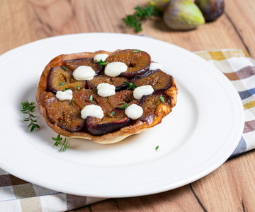 Feigen-Tatin mit Parmesancreme