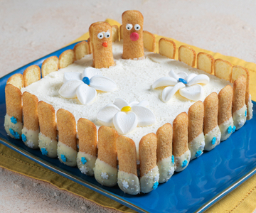 Geburtstagstorte ohne Backen 'Eiskönigin' mit Pavesini, Mascarpone und Blaubeeren